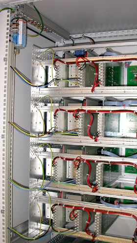 Steuerschrank Rückansicht - TUCHSCHERER ELEKTRONIK GMBH